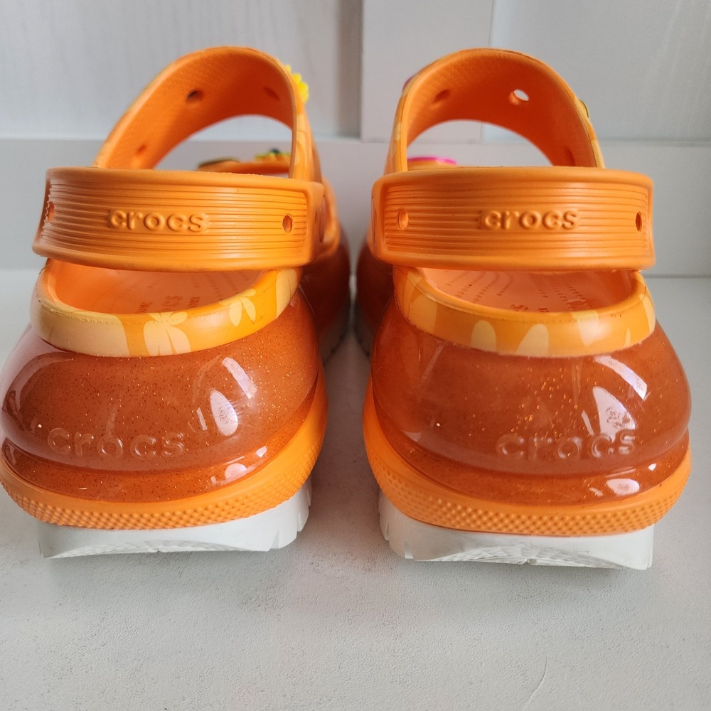 Crocs Disney 2024 Lizzie McGuire Mega Crush Sandals Orange Platform Women 6 RARE - Picture 7 of 11